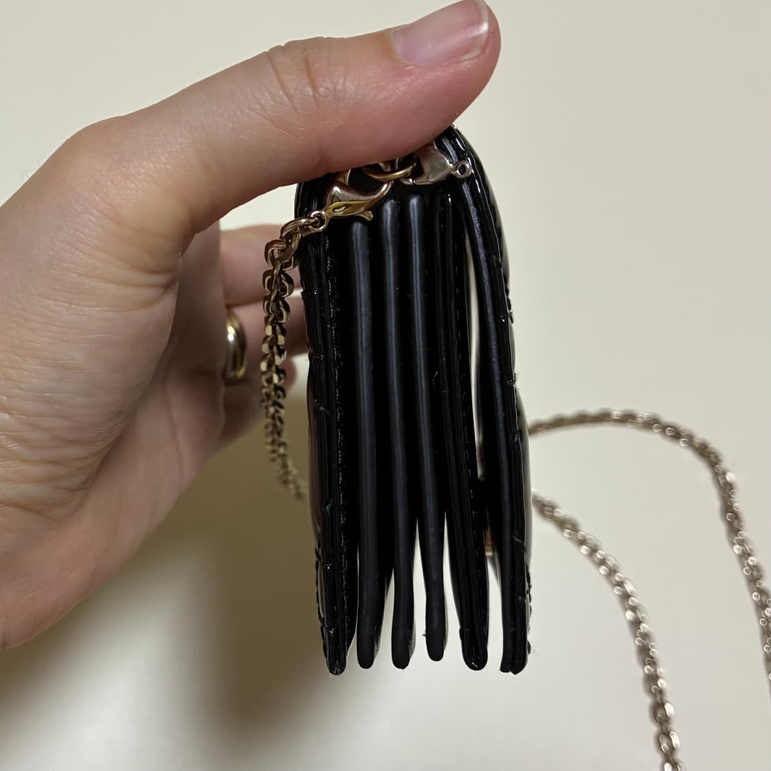 디올 아코디언 지갑 체인 상품이미지3