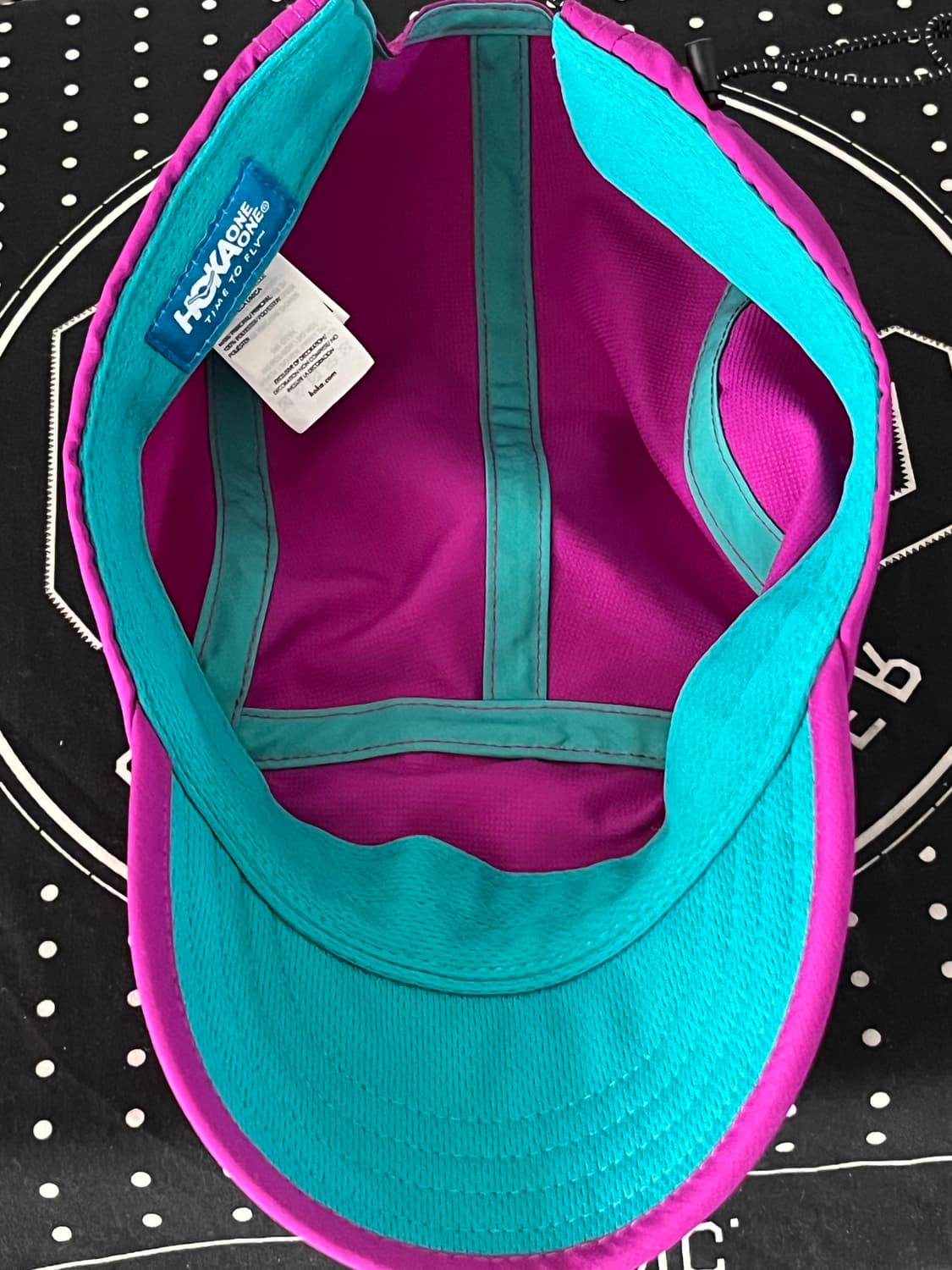 호카 패커블 트레일 런햇 상품이미지5