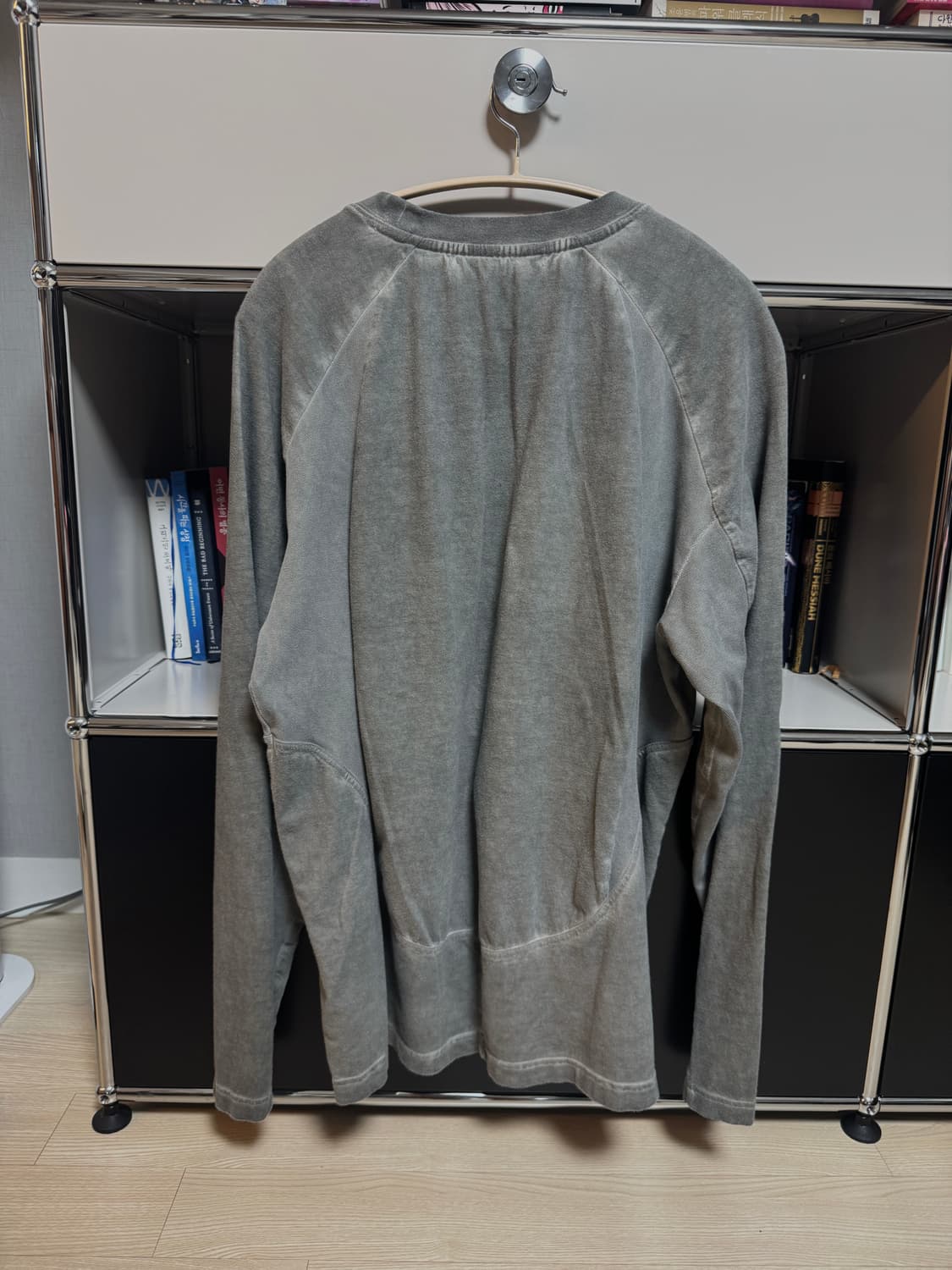 그레일즈 GEOMETRY LUNAR LONG SLEEVE (챠콜) 상품이미지2
