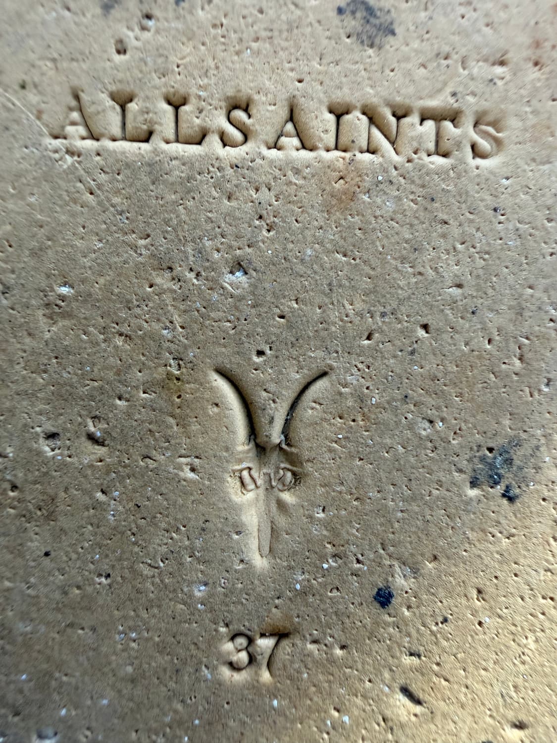 올세인츠(AllSaints) 스터드 버클 레더 슬라이드 샌들 - 블랙  상품이미지7