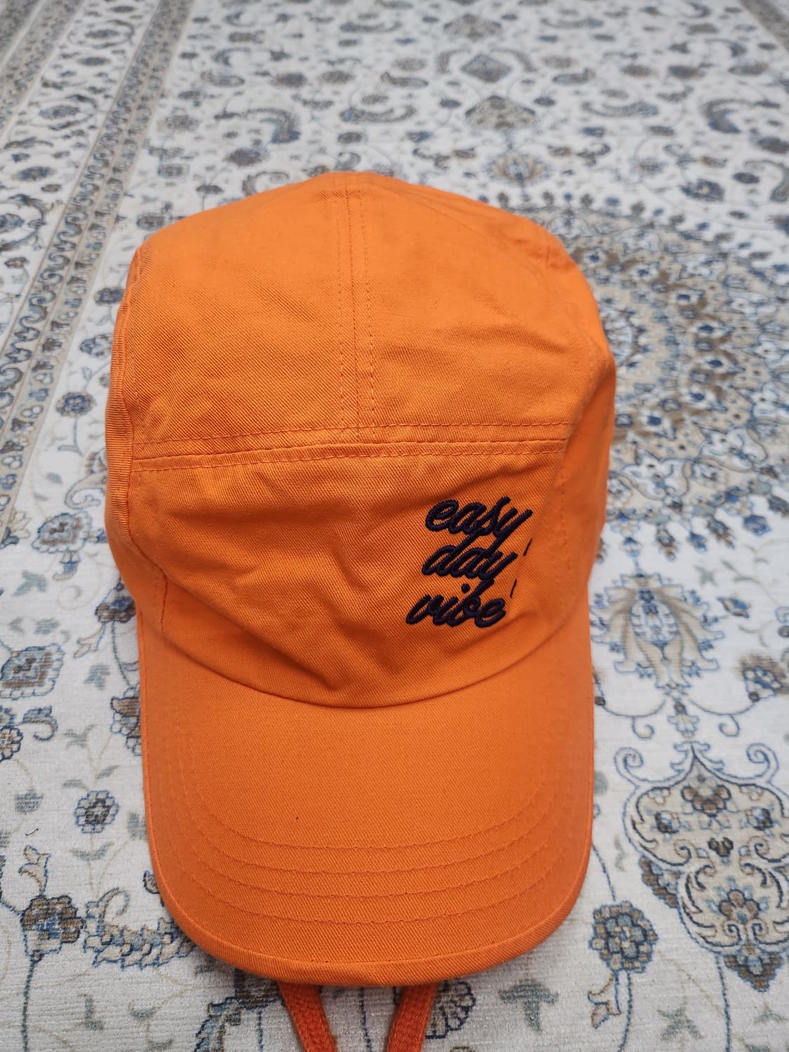 로맨틱 크라운 Easy Day Vibe 캠프캡 상품이미지1