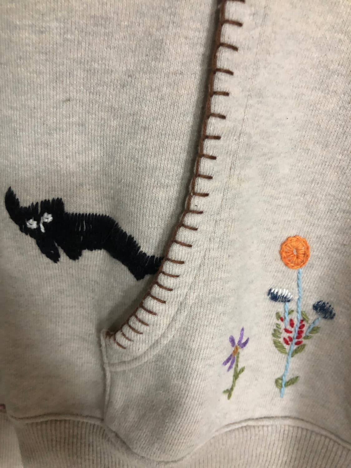 캐피탈 탑 플리스 후드 스웨트셔츠 크로우 앤 캣 자수 키나리 상품이미지6