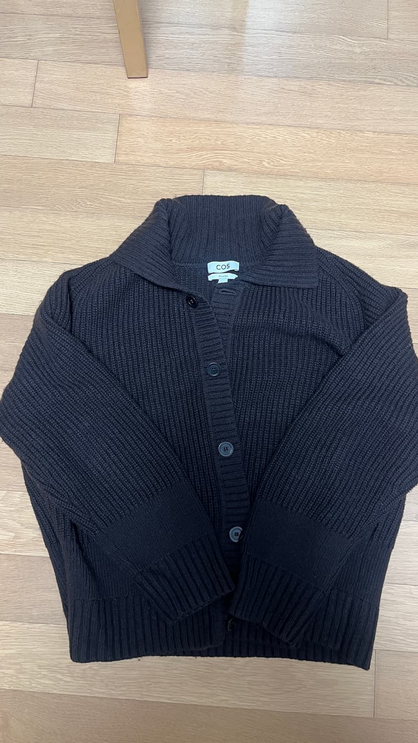 COS 릴렉스핏 니트 가디건 브라운 L 사이즈팝니다 상품이미지1