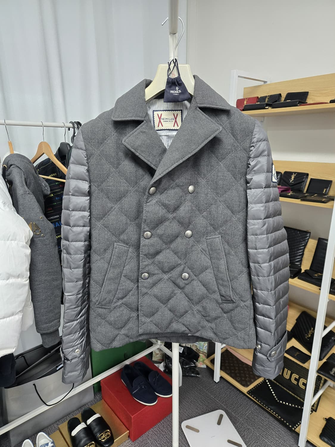 [A급컨디션]몽클레어 패딩 자켓 상품이미지1