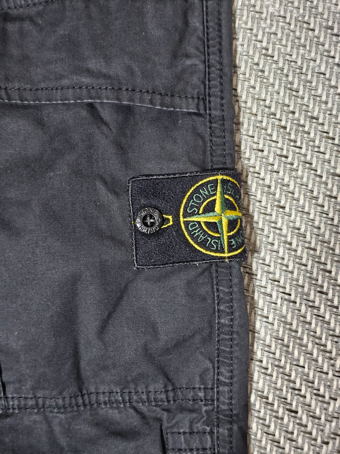 스톤아일랜드 카고 팬츠 상품이미지2