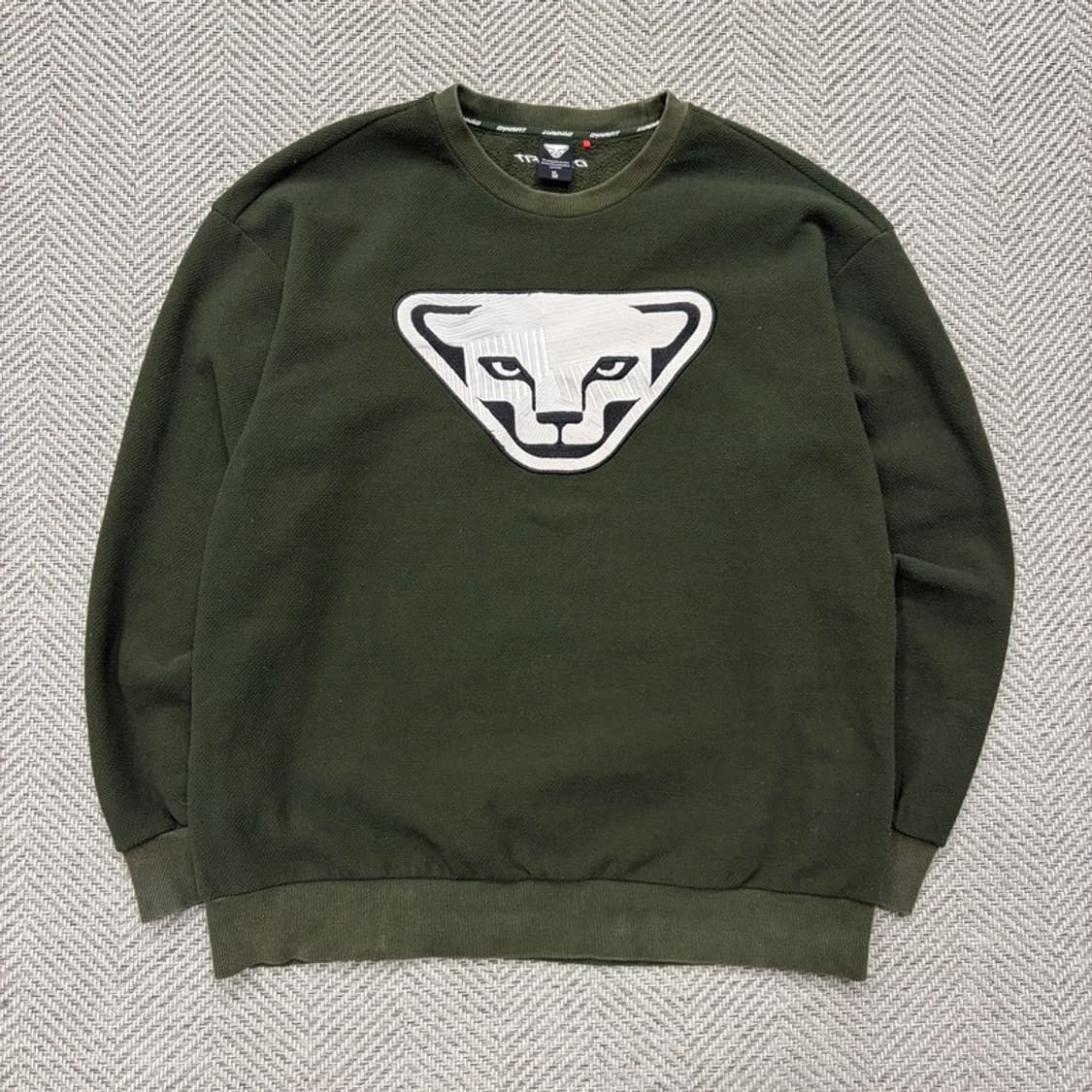 다이나핏 로고 자수 맨투맨 v1987 상품이미지1