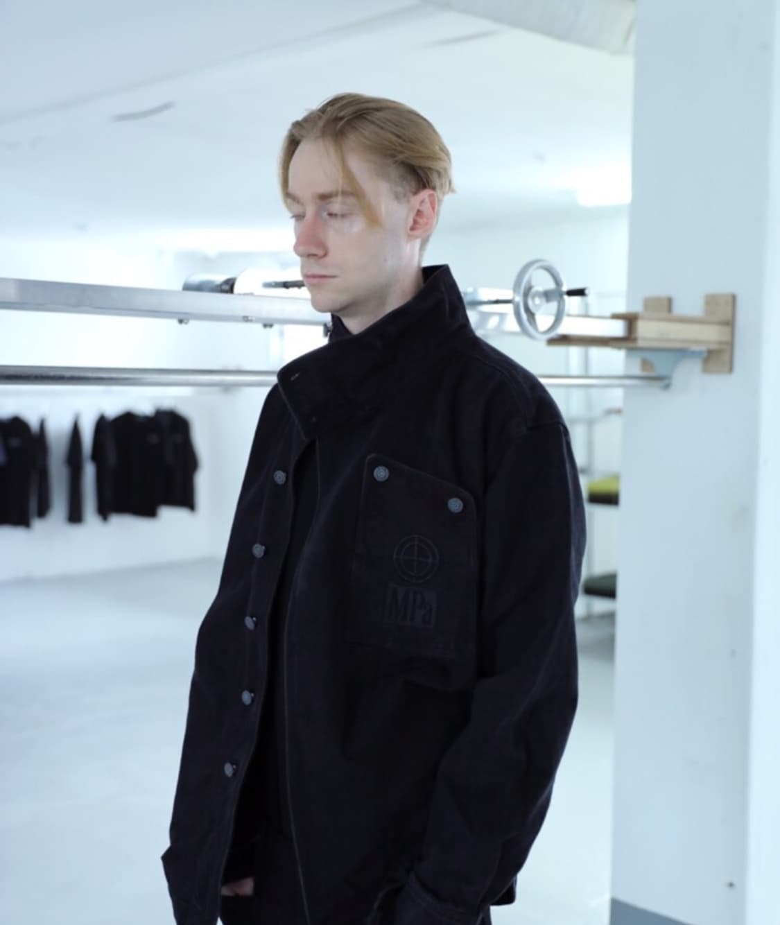 MPa 플라스틱프로덕트 trapezoid 자켓 s 상품이미지1