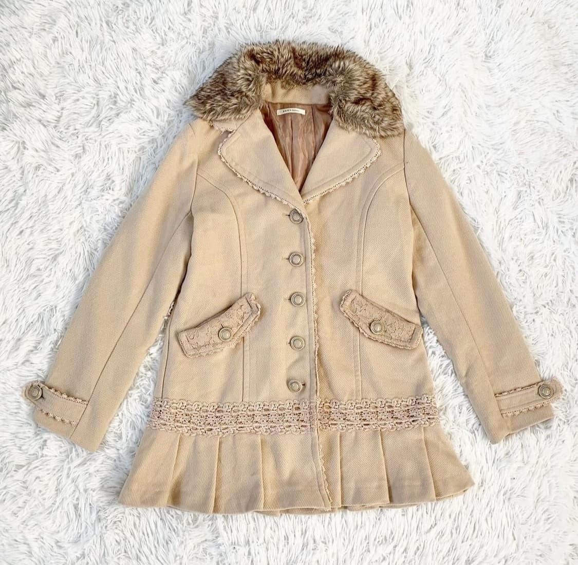 엑시즈팜 라떼갸루 베이지 코트 상품이미지3