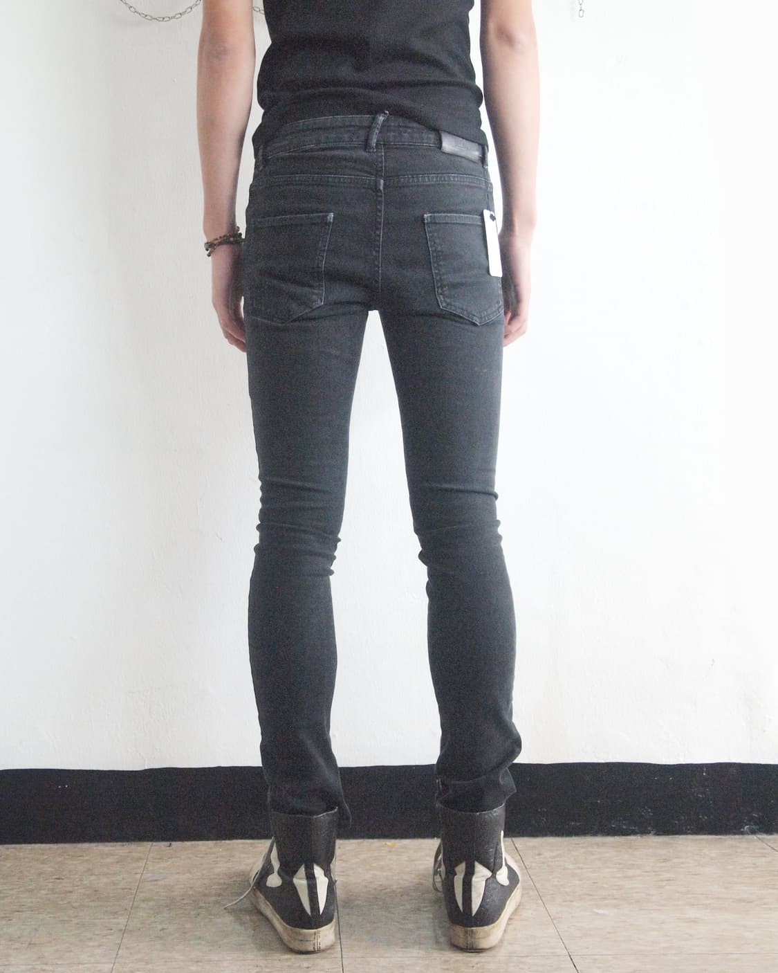 발망 클래식 슬림핏 바이커 블랙진 상품이미지3