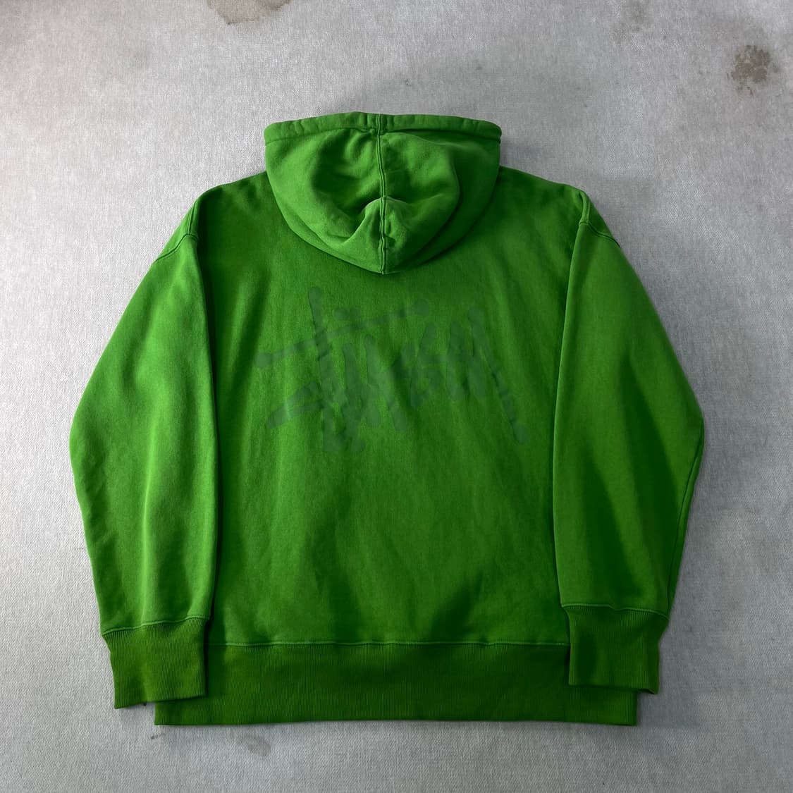 105 스투시 그린 빅로고 후드티  상품이미지1