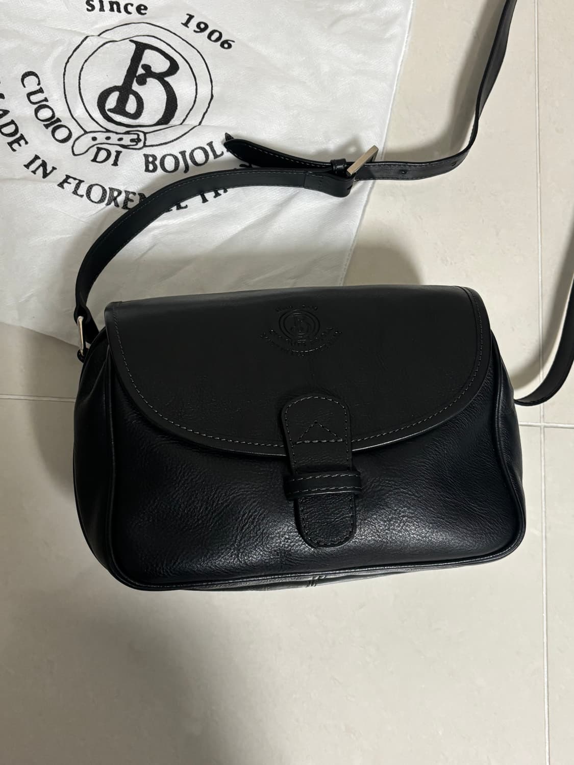 새상품) 정품 보욜라 숄더백 가방 보욜라 정품 가방 상품이미지3