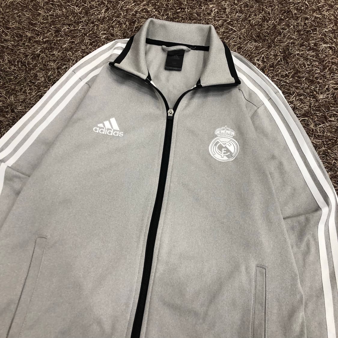 대장 아디다스 레알마드리드 그레이 져지 트랙탑 상품이미지2