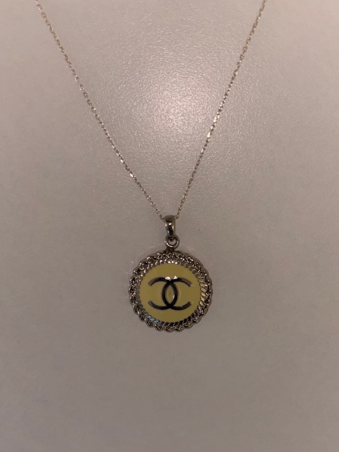 CHANEL 샤넬 업사이클링 목걸이 상품이미지1