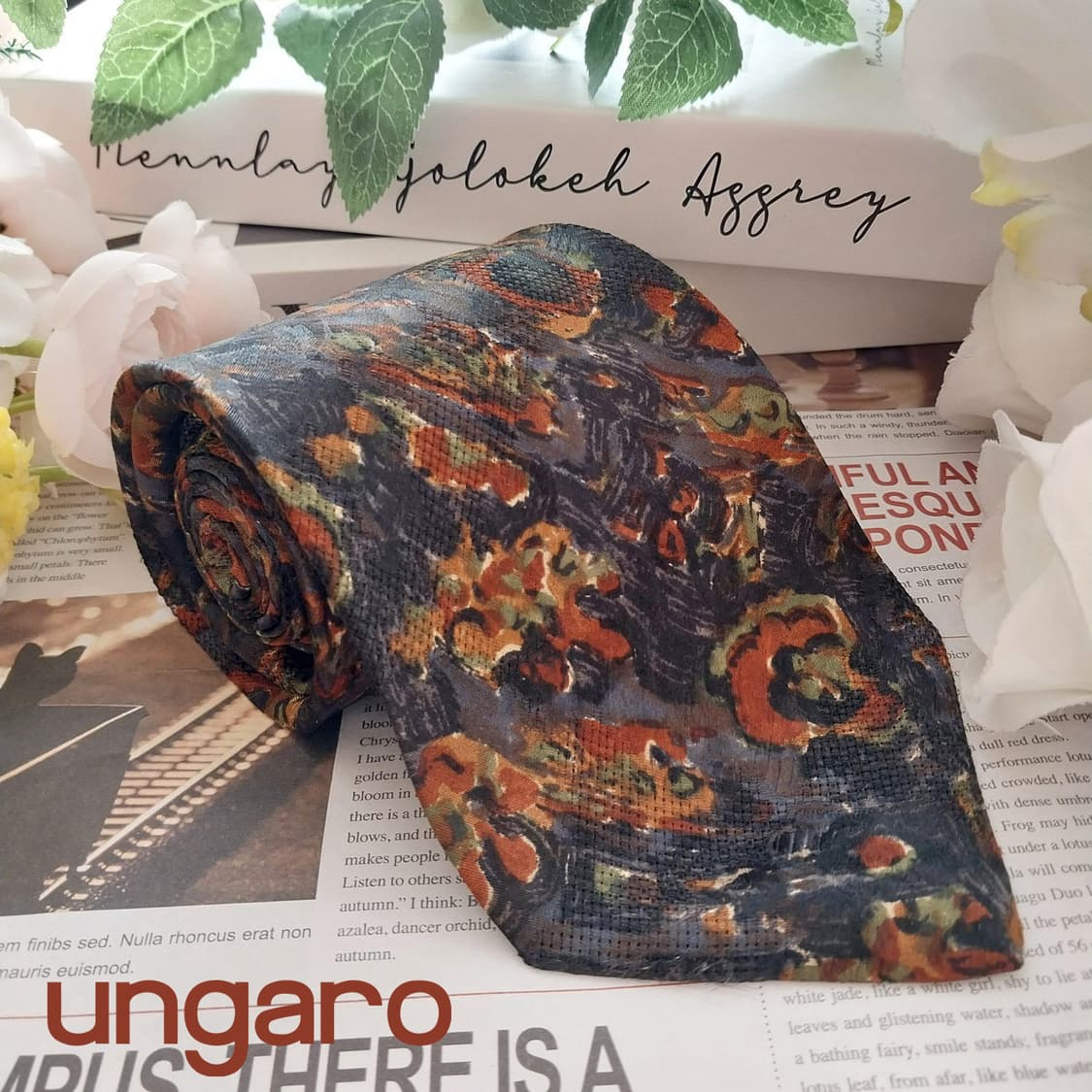 웅가로 실크 아트 플로럴 넥타이 9.5cm A등급 K1317
 상품이미지1