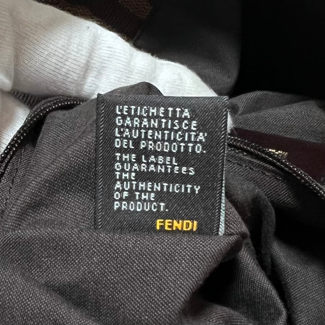 펜디 바게트백 주카 캔버스 빅FF. 남녀공용 상품이미지10