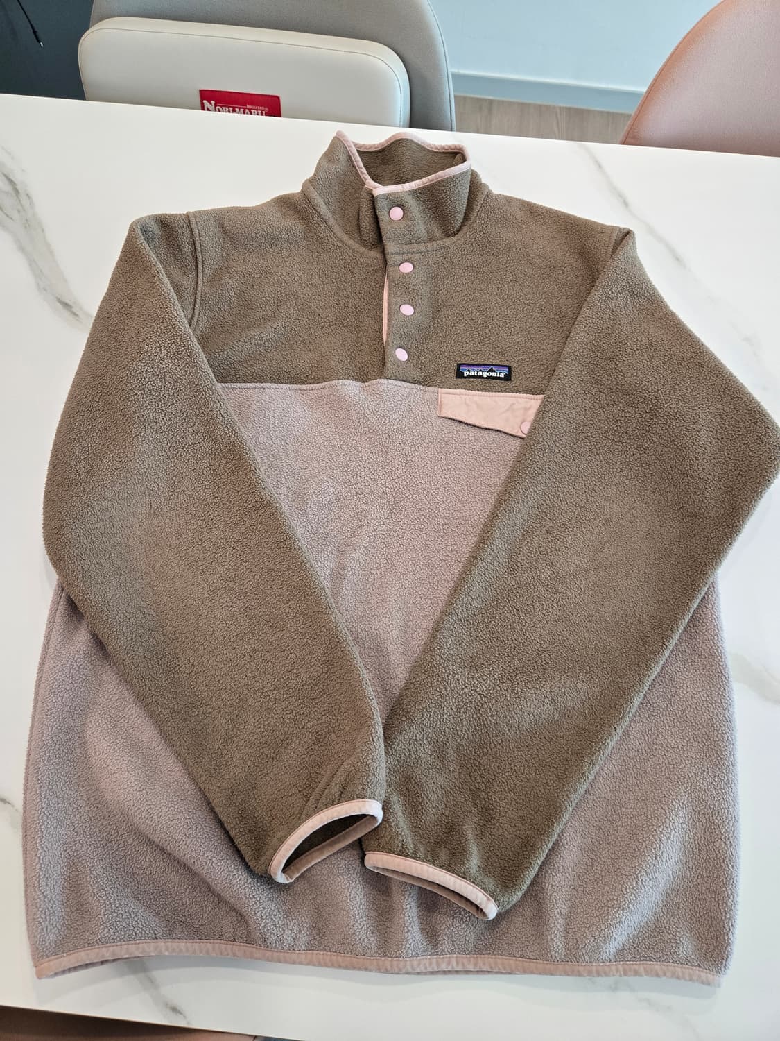 파타고니아 신칠라 우먼 M 상품이미지1