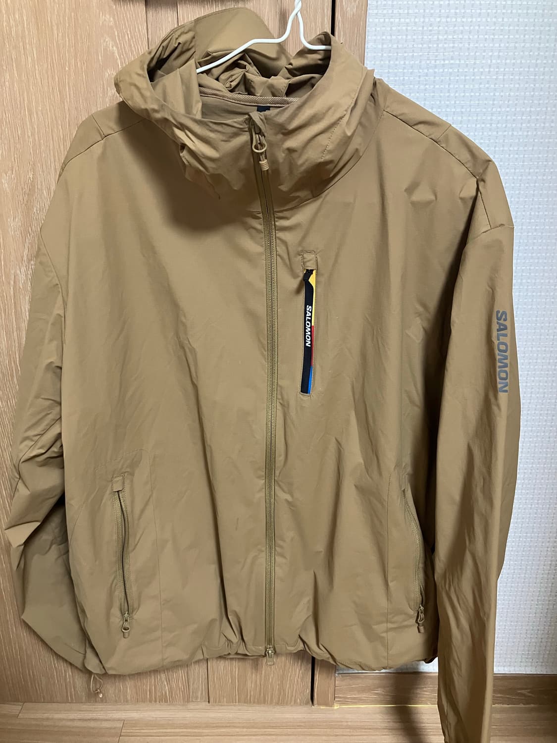 살로몬 바람막이 상품이미지1