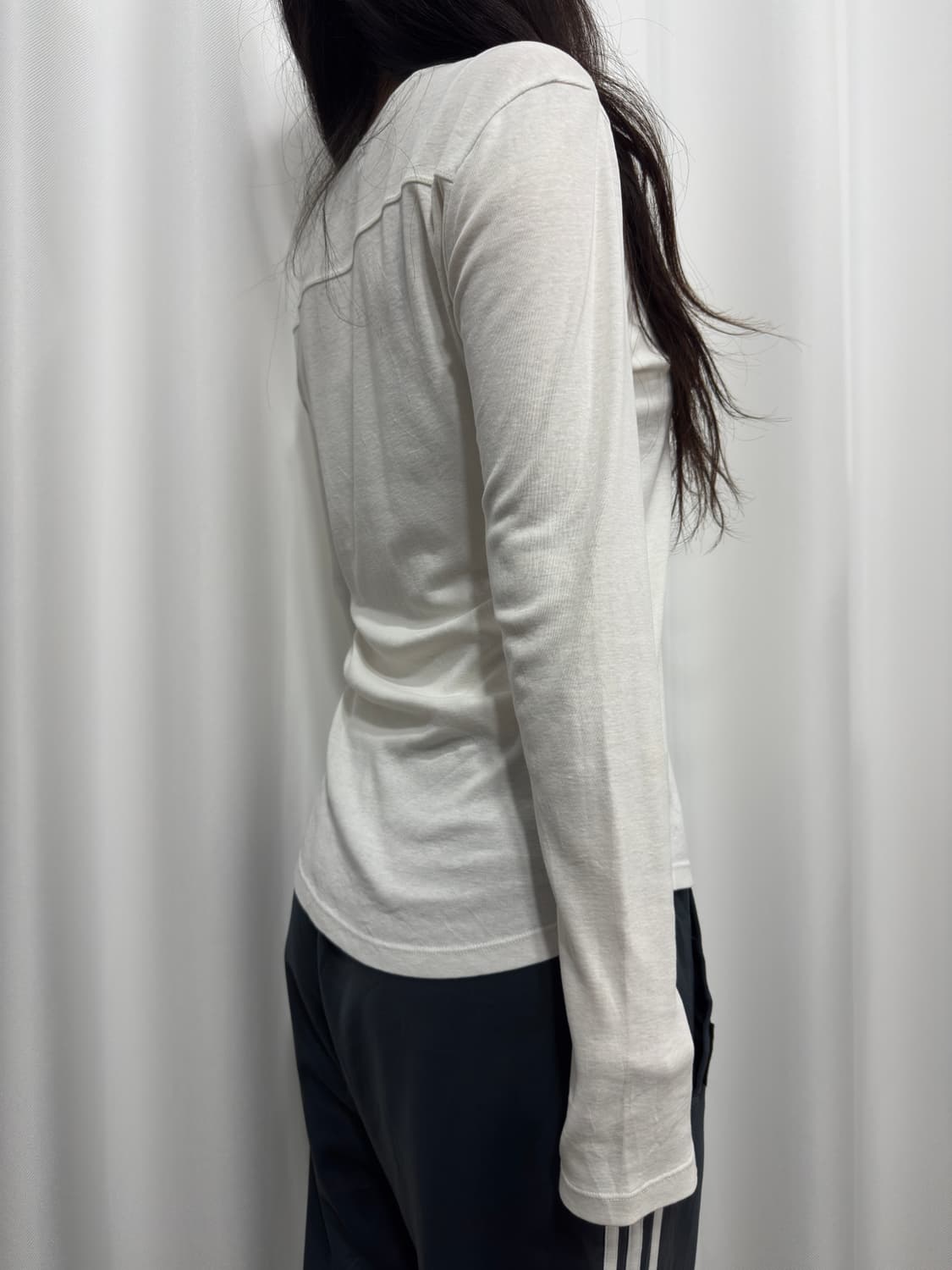 gap white longsleeve 상품이미지3