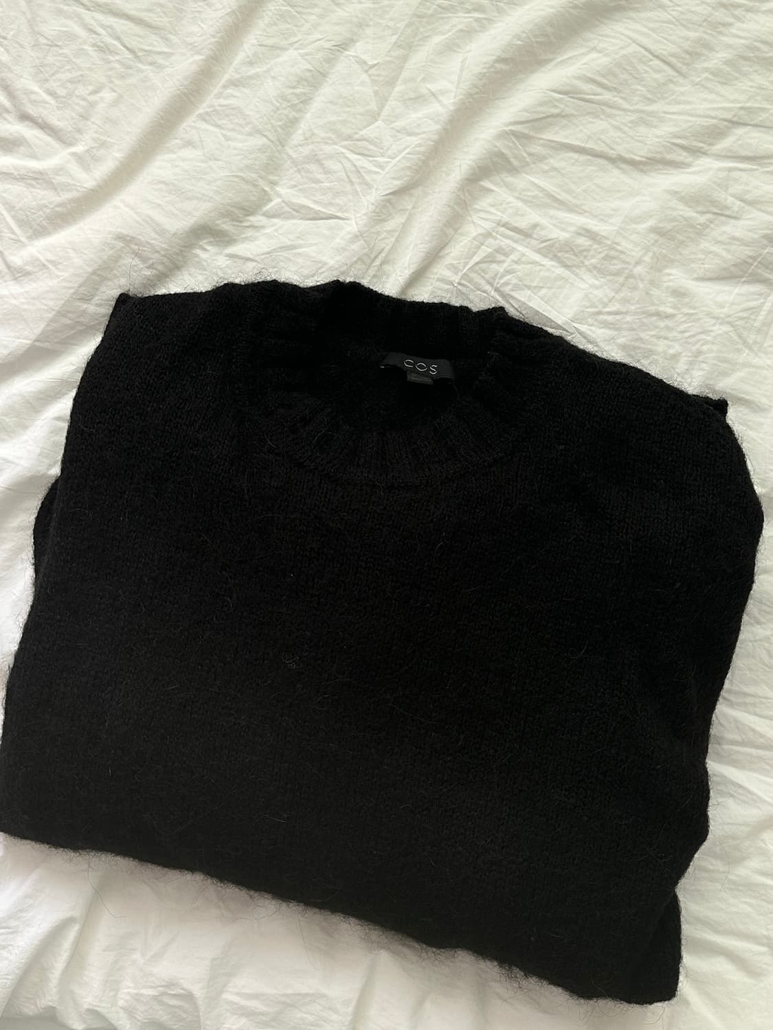 COS 코스 블랙 니트 스웨터 상품이미지2