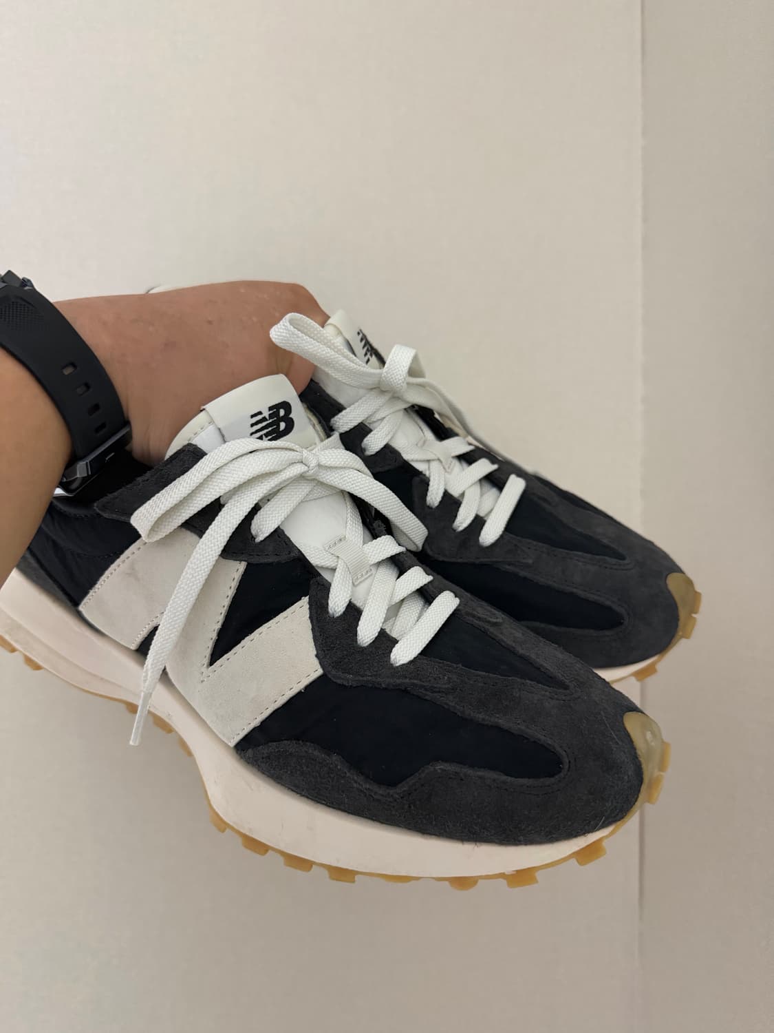 [280] 뉴발란스 327 블랙 팬텀 화이트 상품이미지1