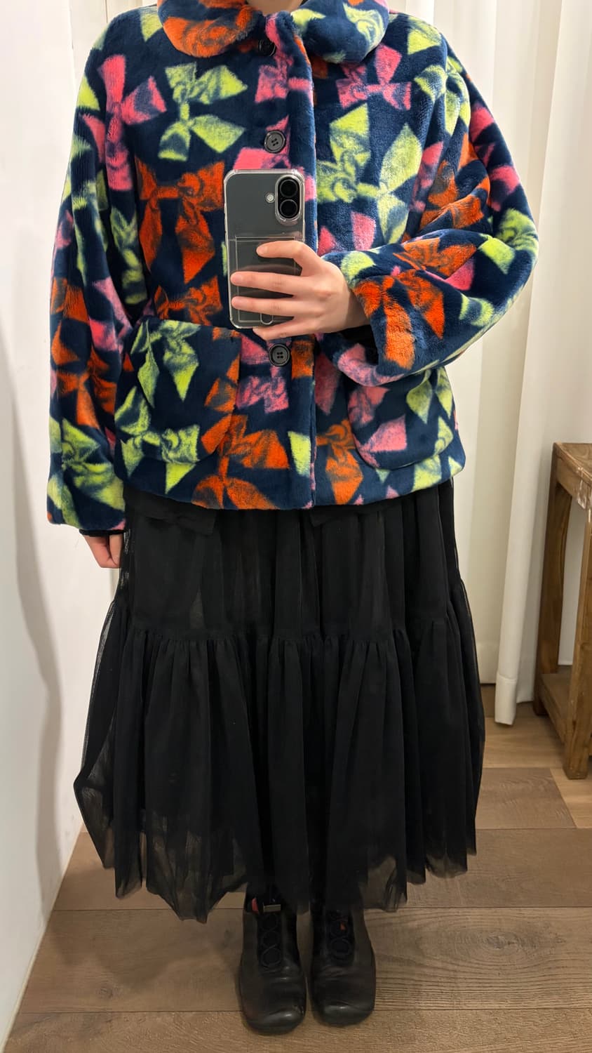 Ribbon Round Collar Fur Jacket 상품이미지3