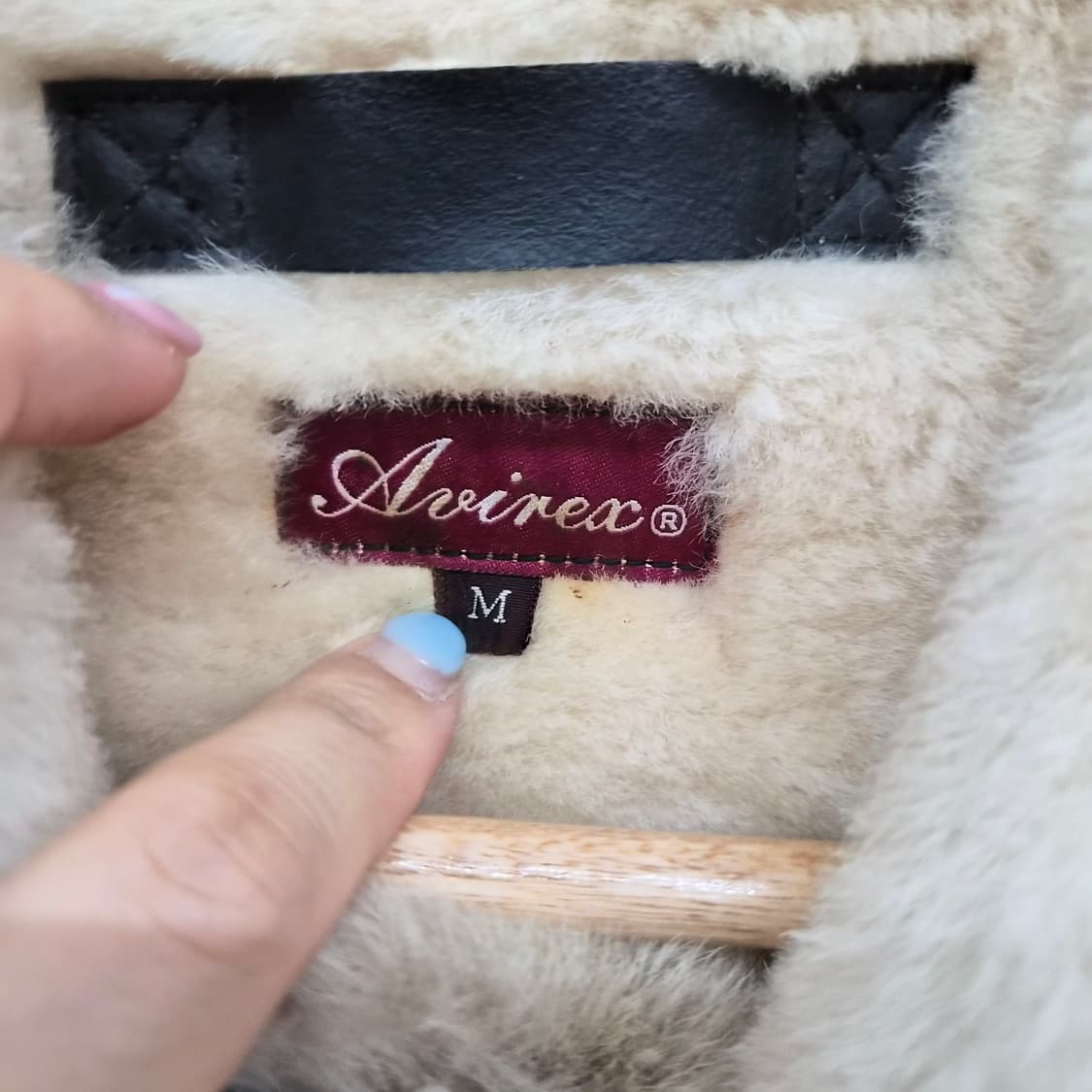 아비렉스 골드 무스탕 자켓 남성 M 상품이미지5