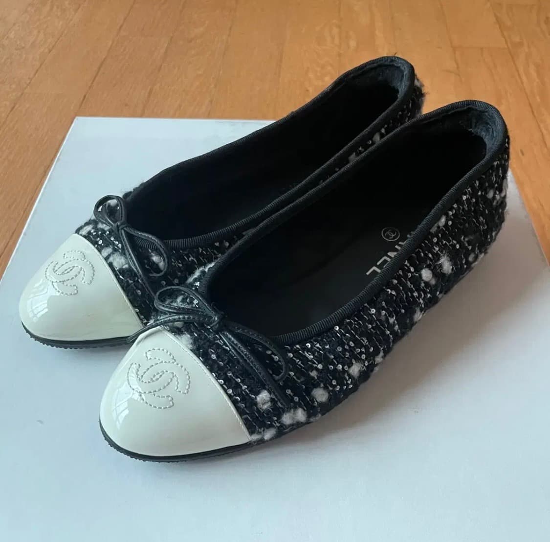 샤넬 트위드 발레리나 플랫 37 상품이미지2