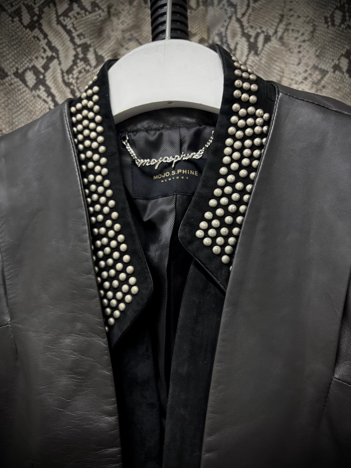 Unbalanced Stud Detail SheepSkin Jacket 상품이미지8