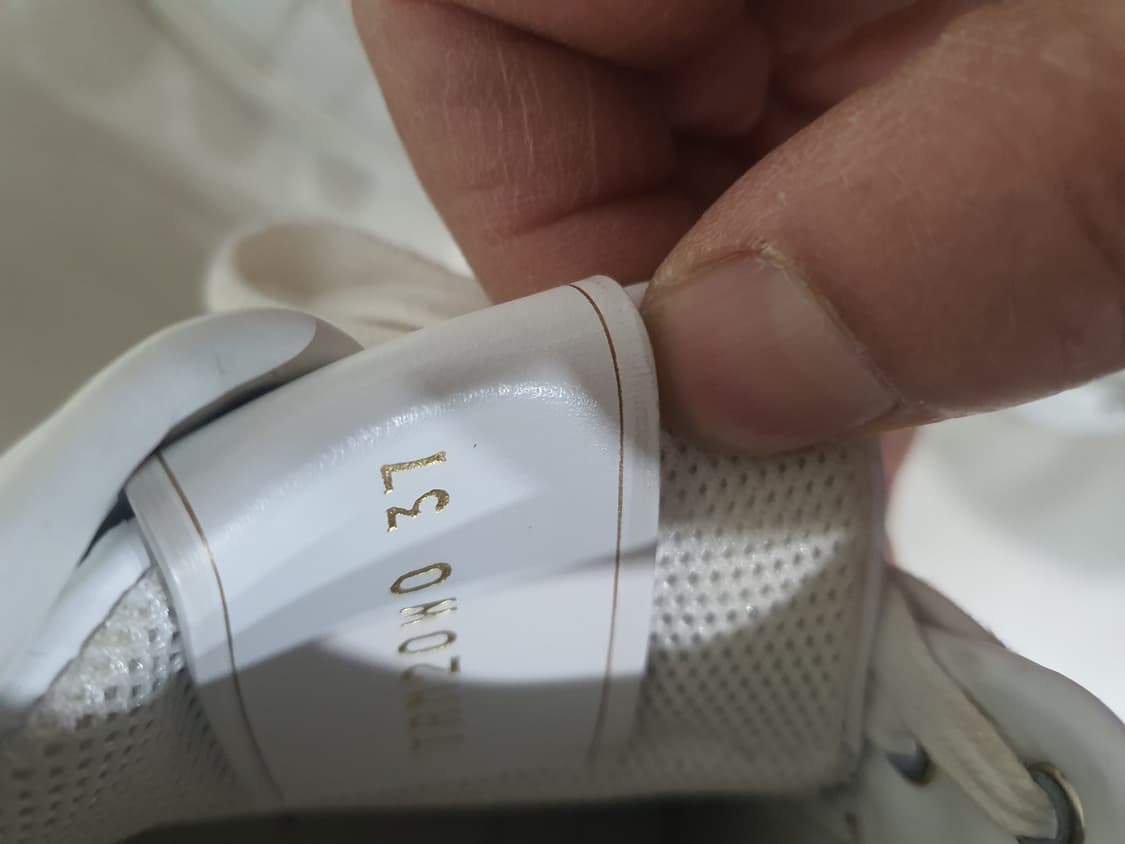 발렌티노 Garavani 흰색 스니커즈(정품) 상품이미지5