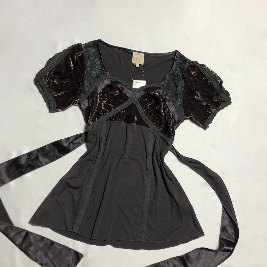 허리 리본 레이스 탑 브라운 상품이미지2