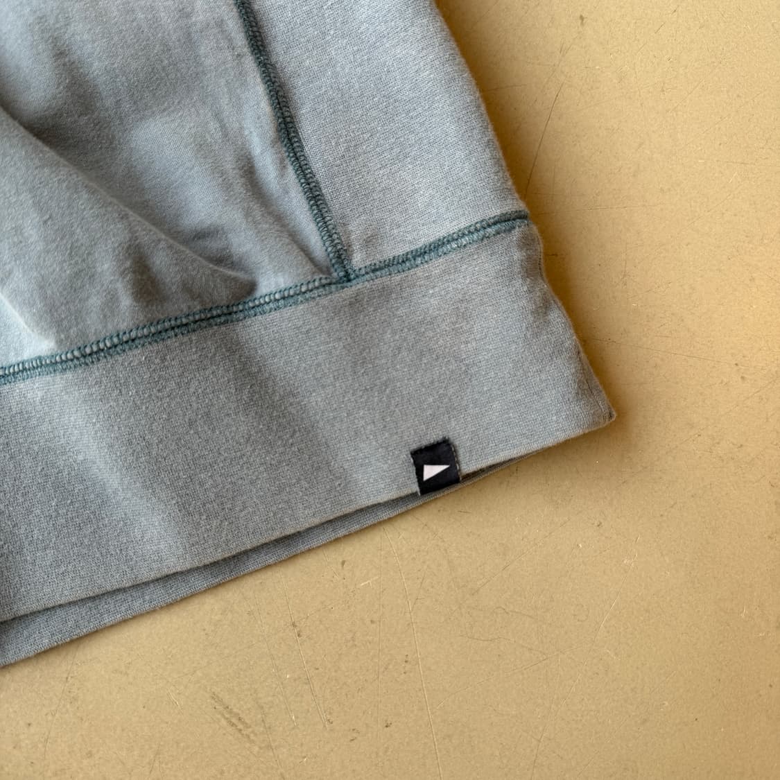 필그림 포켓 스웻셔츠 상품이미지5