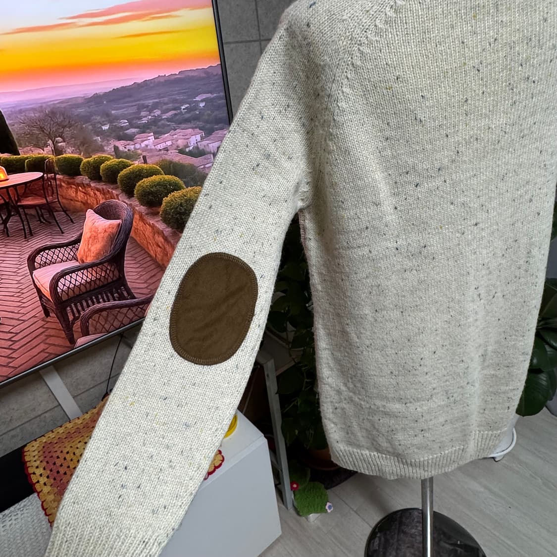 탑텐 아이보리 네프사 엘보패치 롱 니트 상품이미지3