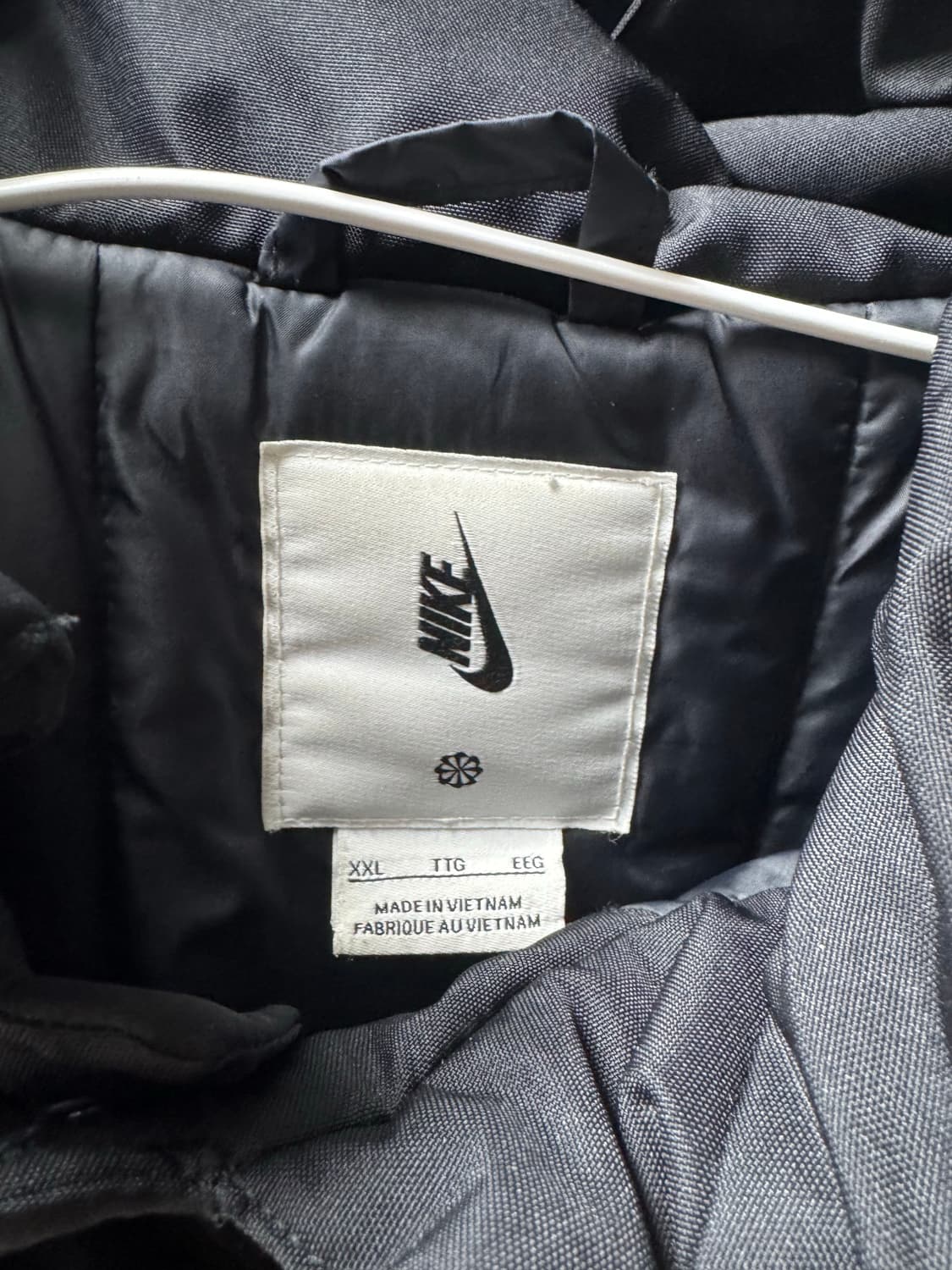 나이키 스우시 푸퍼 팔아요 상품이미지2