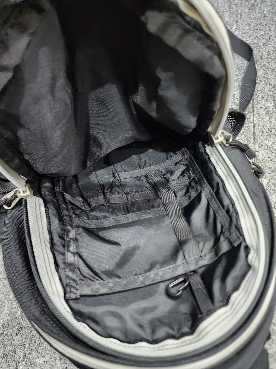 노스페이스 보레알리스 미니 스트링 테크웨어 백팩 가방 12L 상품이미지7