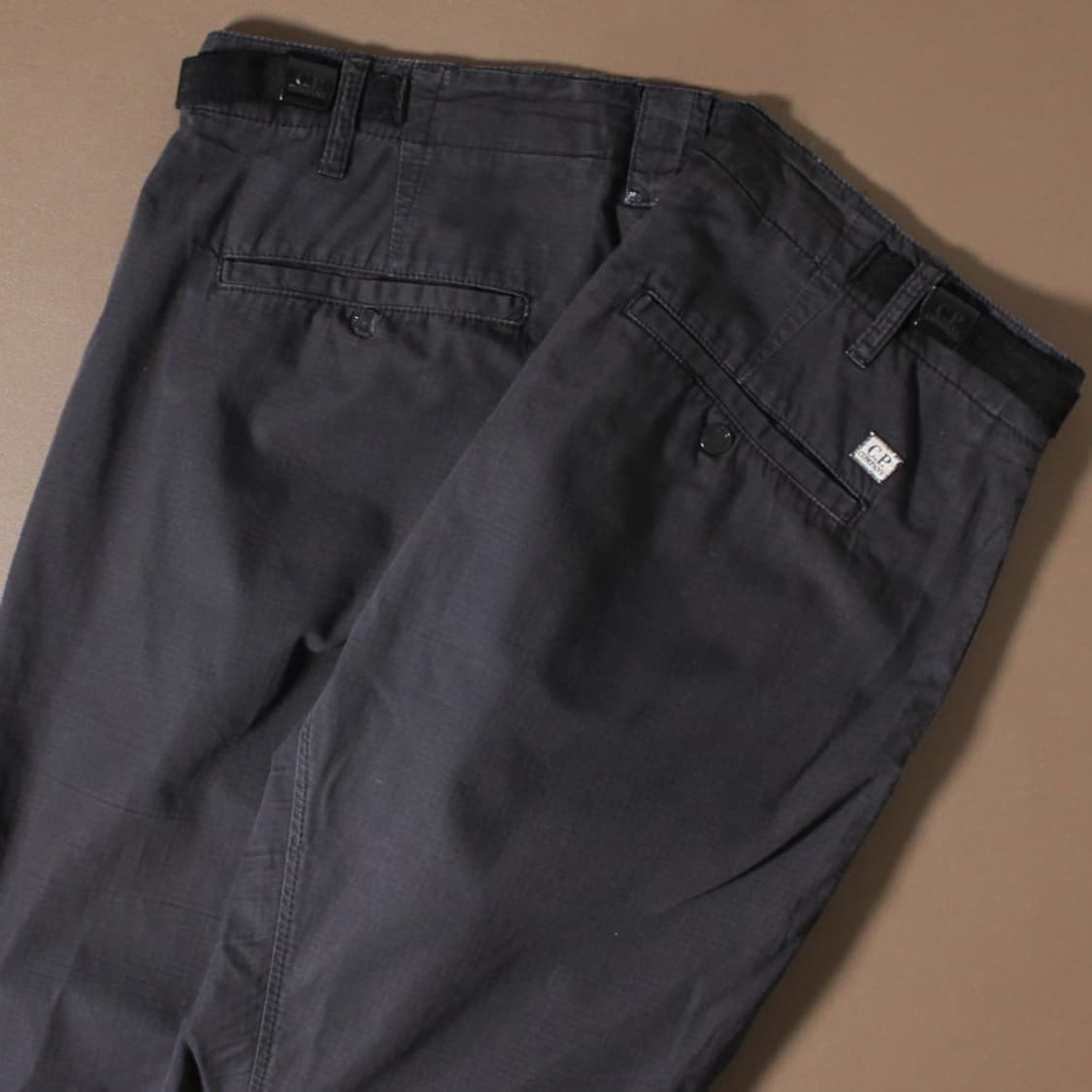 C.P. Company 씨피 컴퍼니 데님 카고 팬츠  상품이미지2
