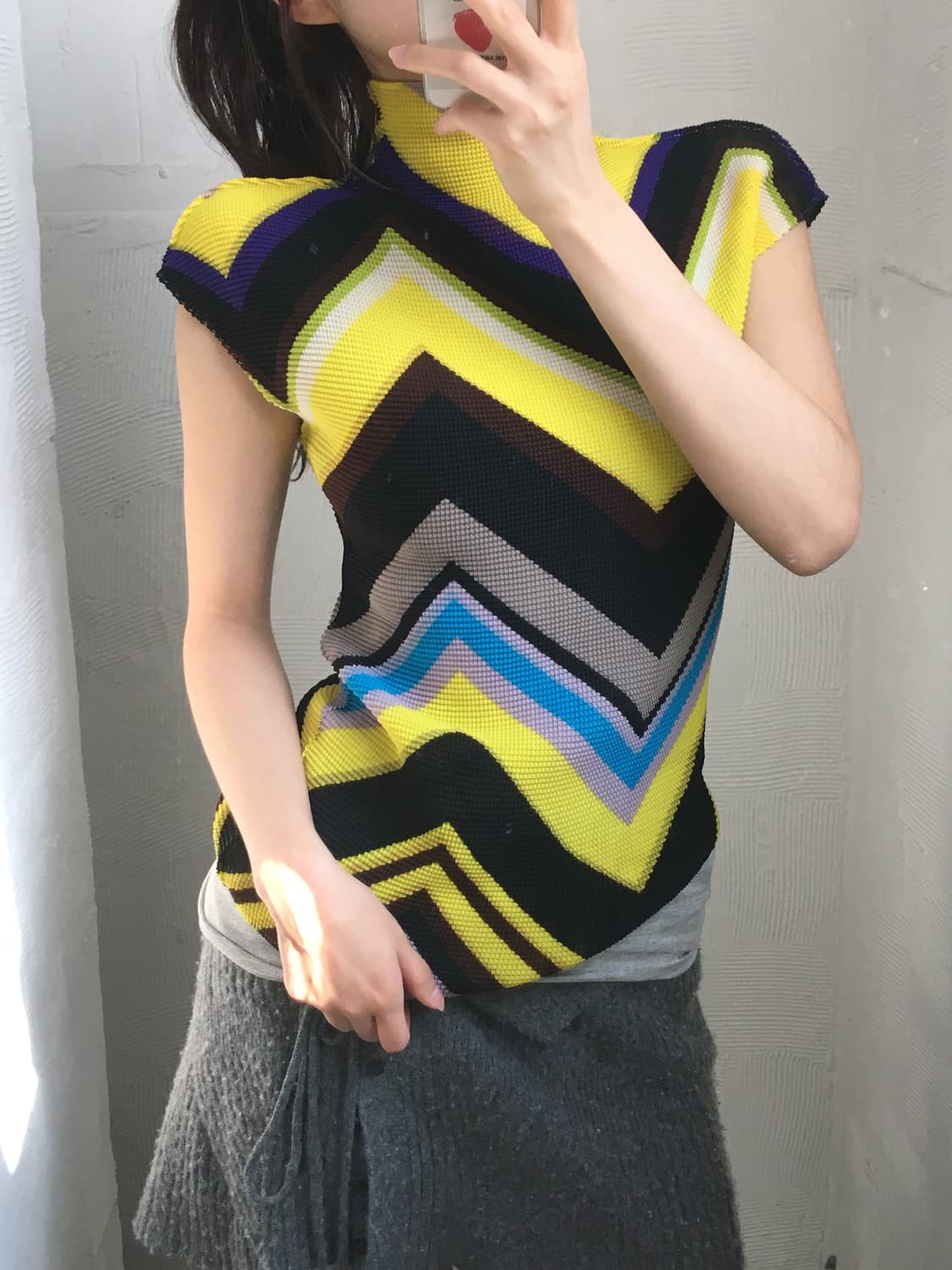 me Issey Miyake me이세이미야케 지그재그 목폴라 나시  상품이미지1