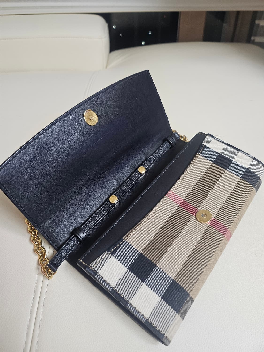 버버리정품 크로스백  상품이미지3