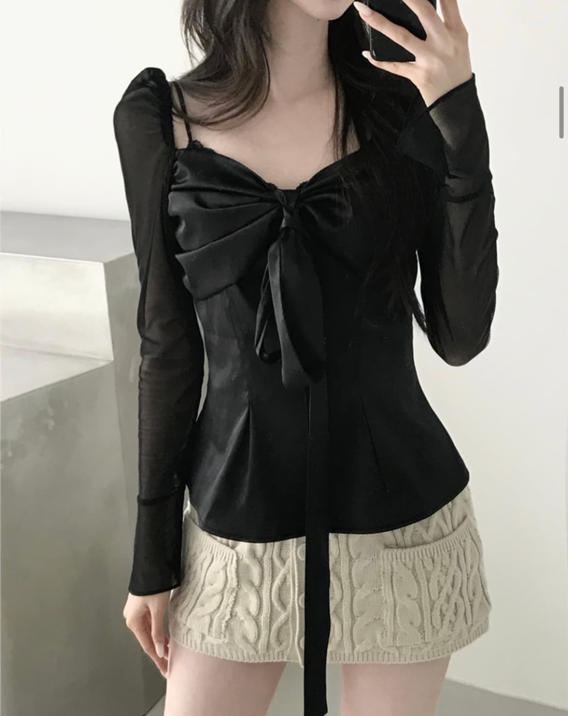 힐다 고희 실키 스완블라우스 블랙 상품이미지2