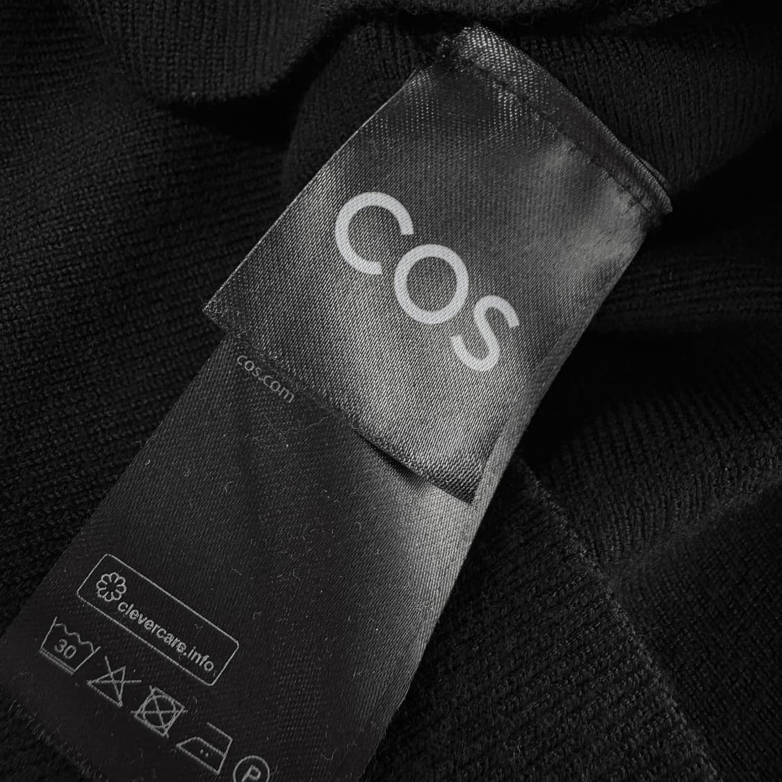 COS 23 웨이스트 브이넥 가디건 상품이미지4