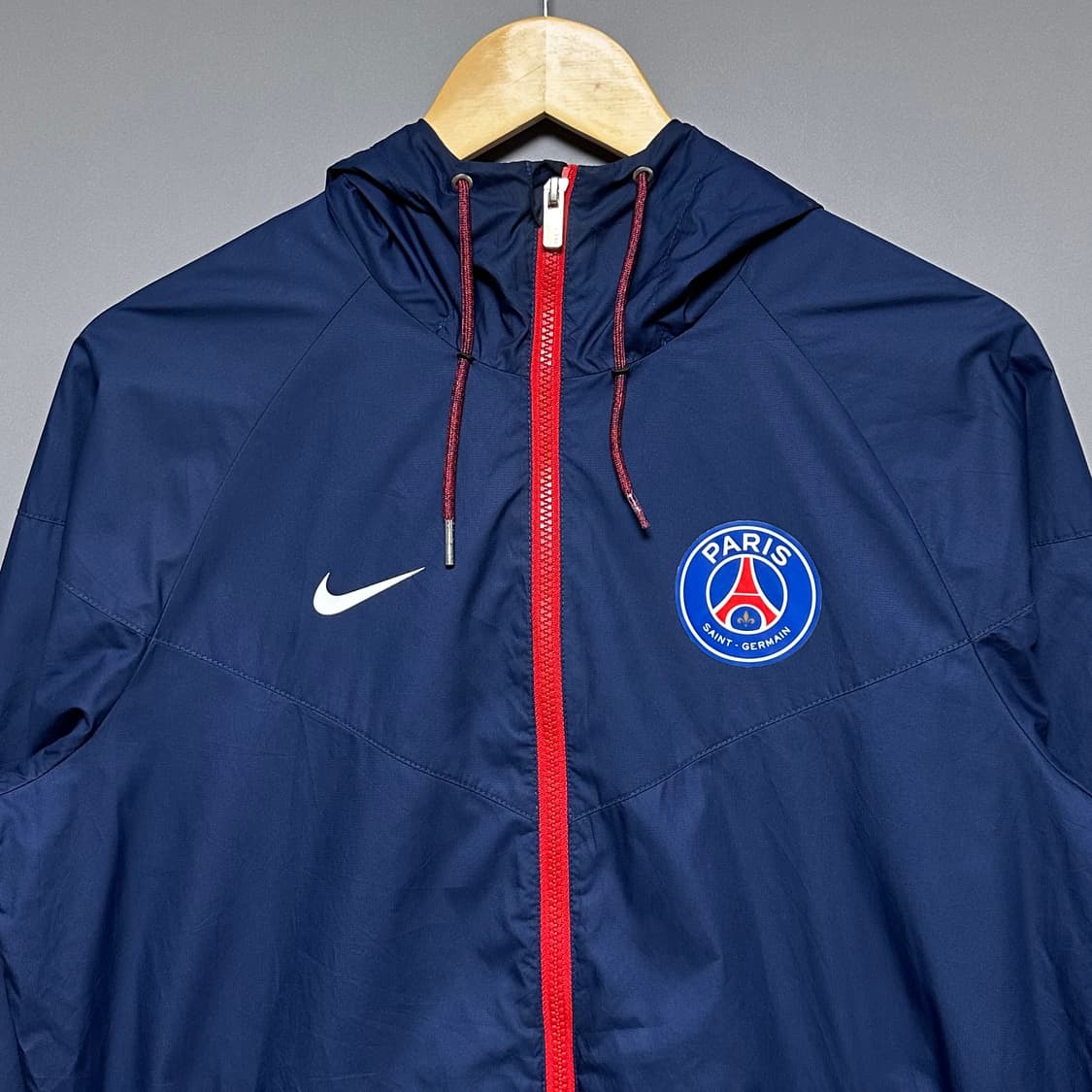 [S]나이키 PSG 네이비 바람막이 상품이미지2