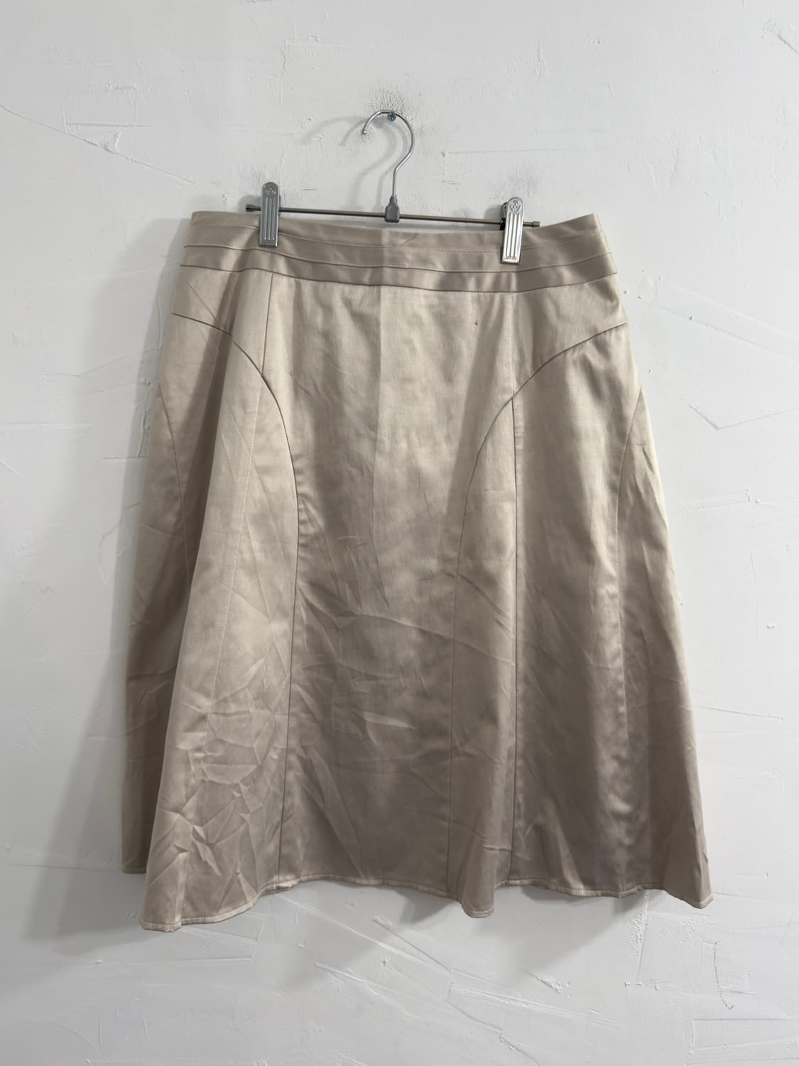 mixy glossy midi skirt 상품이미지1