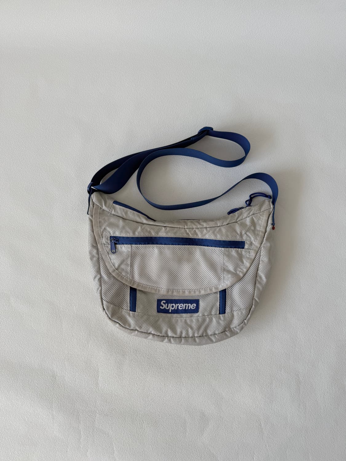 슈프림(Supreme) 코듀라 크로스백 상품이미지1