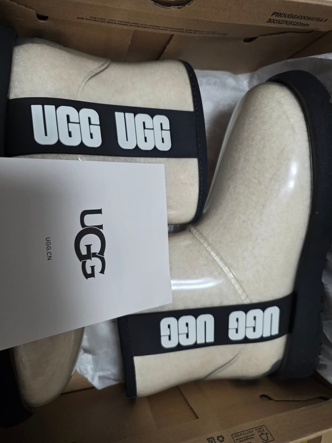 UGG 어그 클래식 클리어 미니 부츠 상품이미지2