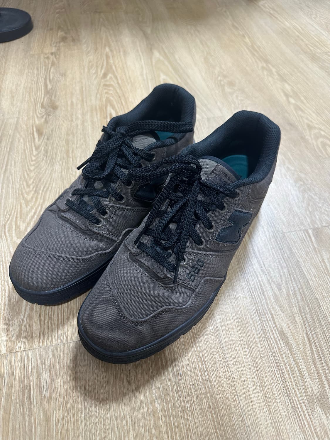 뉴발란스x디스이즈네버뎃 550 브라운 275 상품이미지1