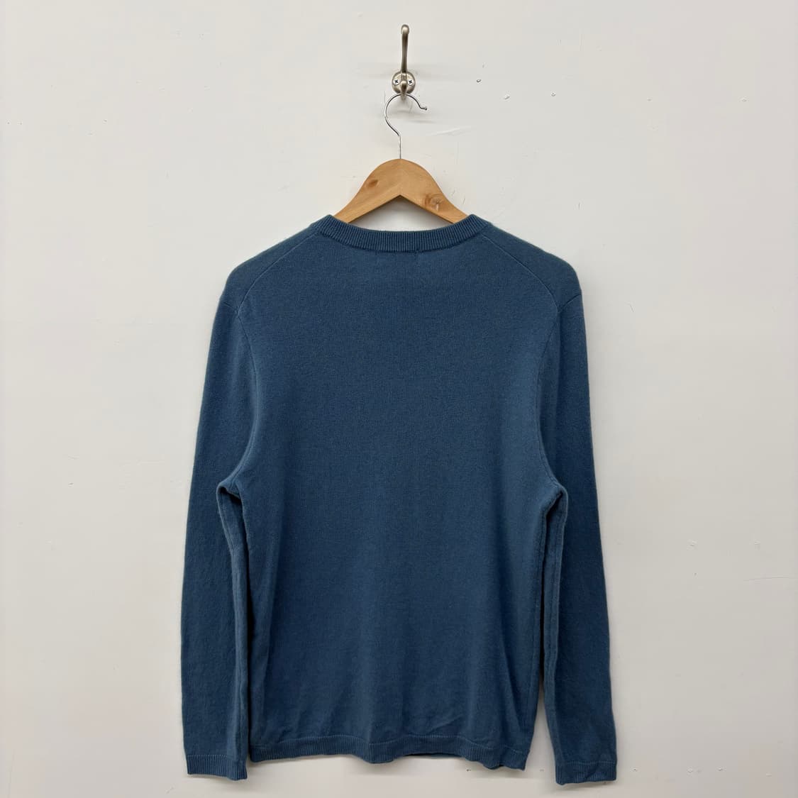 무신사 스탠다드 블루 니트 L 상품이미지4