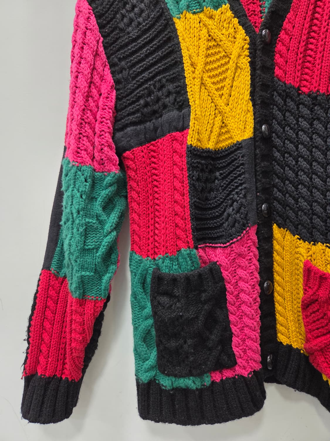 23FW 시즌 슈프림 패치워크 케이블 니트 카디건  L 상품이미지3