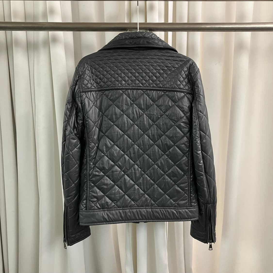 돌체 앤 가바나 퀄팅 패딩 자켓 46 상품이미지2