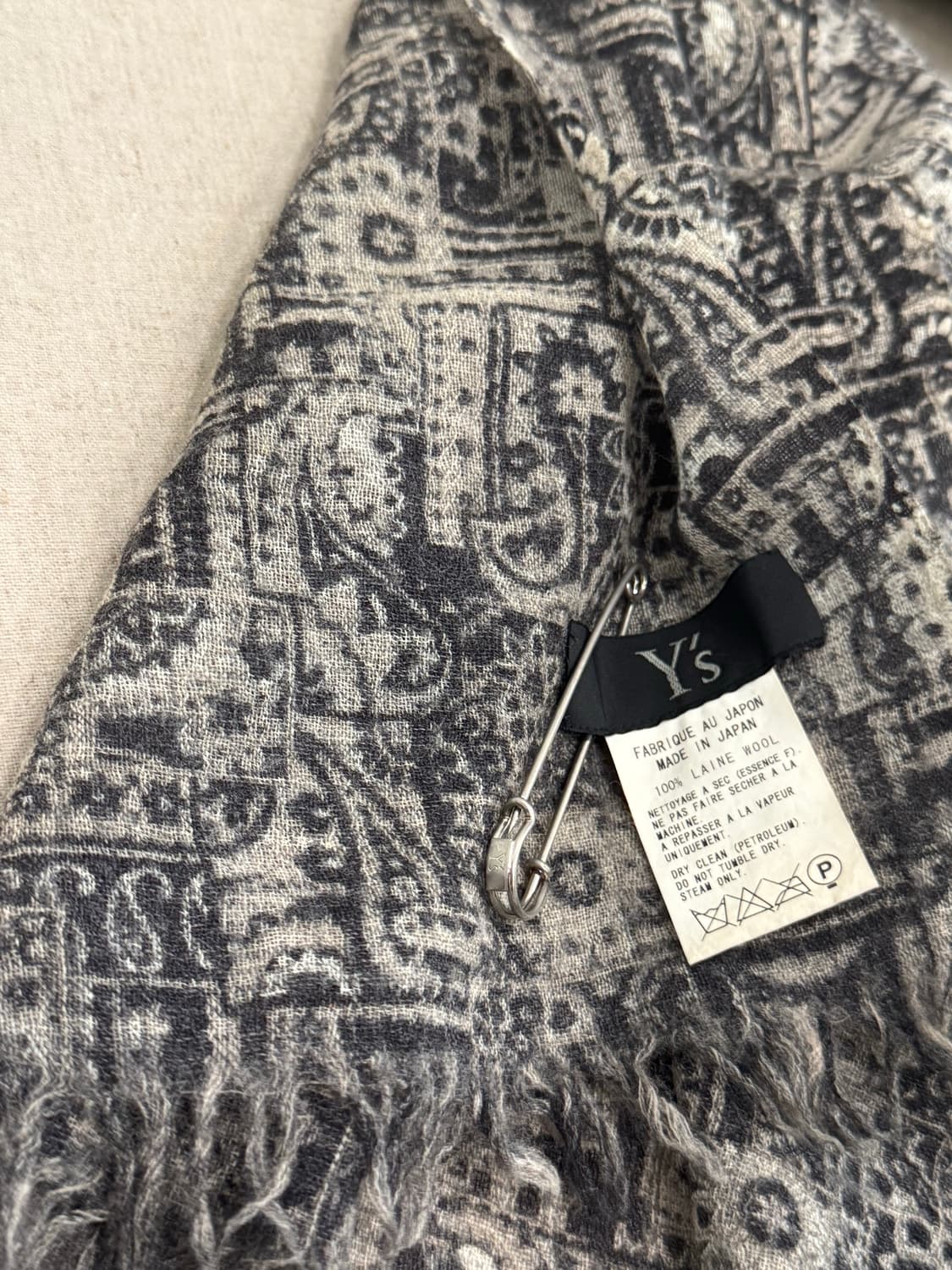 요지야마모토 울 믹스드 페이즐리 머플러 상품이미지5