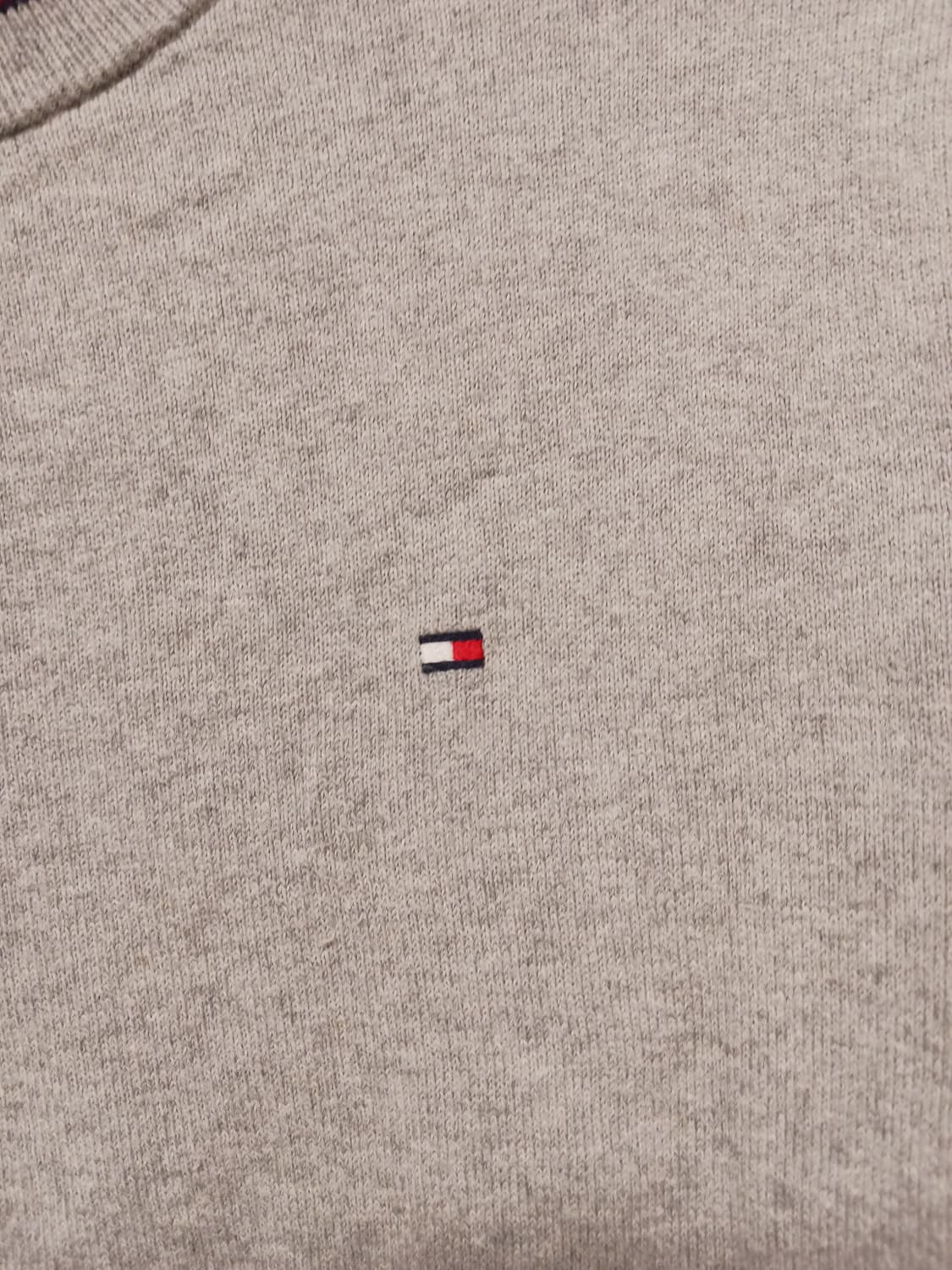 타미힐피거 그레이 라운드넥 니트 상품이미지3