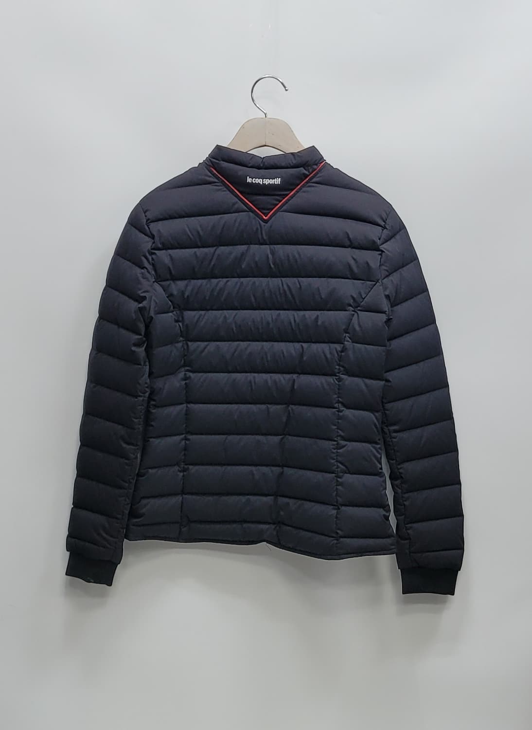 르꼬끄 튜브 구스 다운 경량 숏 패딩 / 여 85 (S) 블랙
 상품이미지2